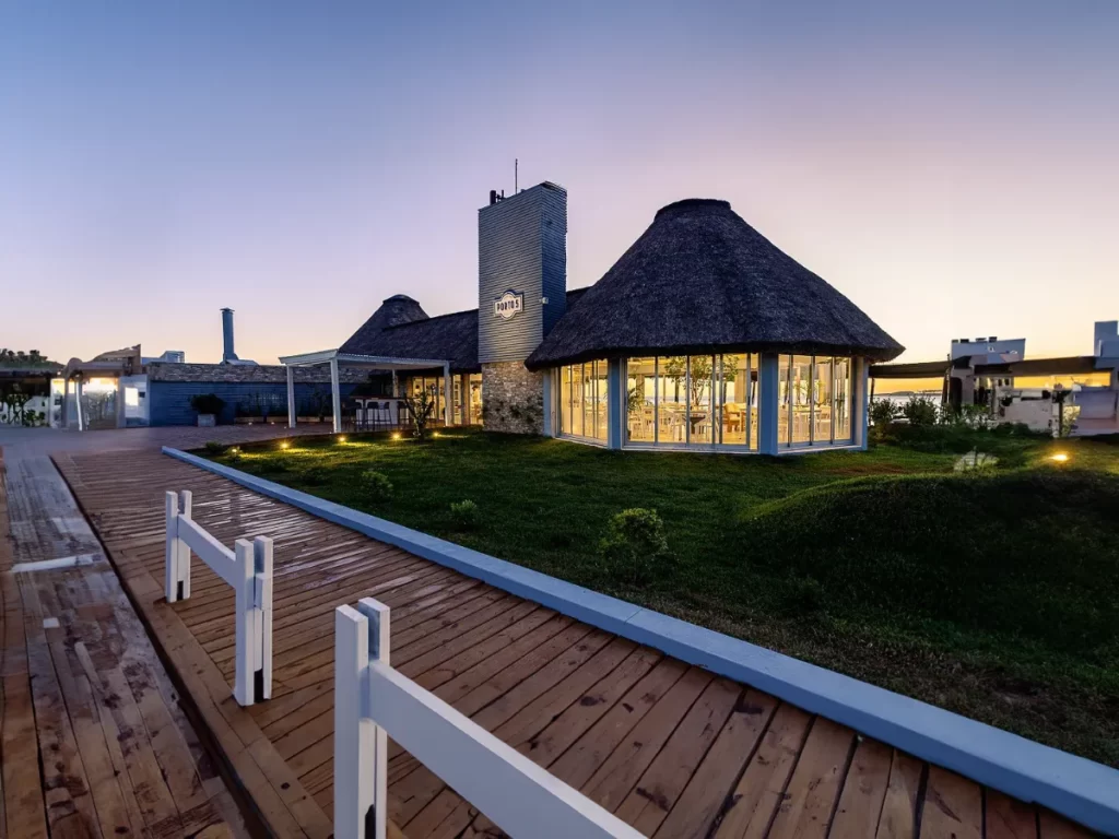 Parador Posto 5 - Punta del Este